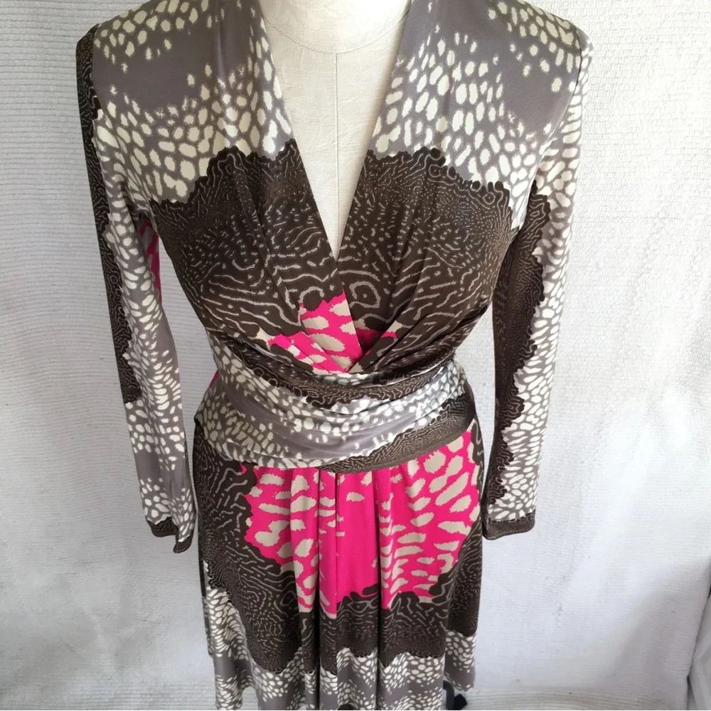 Issa London Dress M US8 UK12 Stretch Silk Animal Print Long Sleeve Brown Pink - Picture 3 of 10